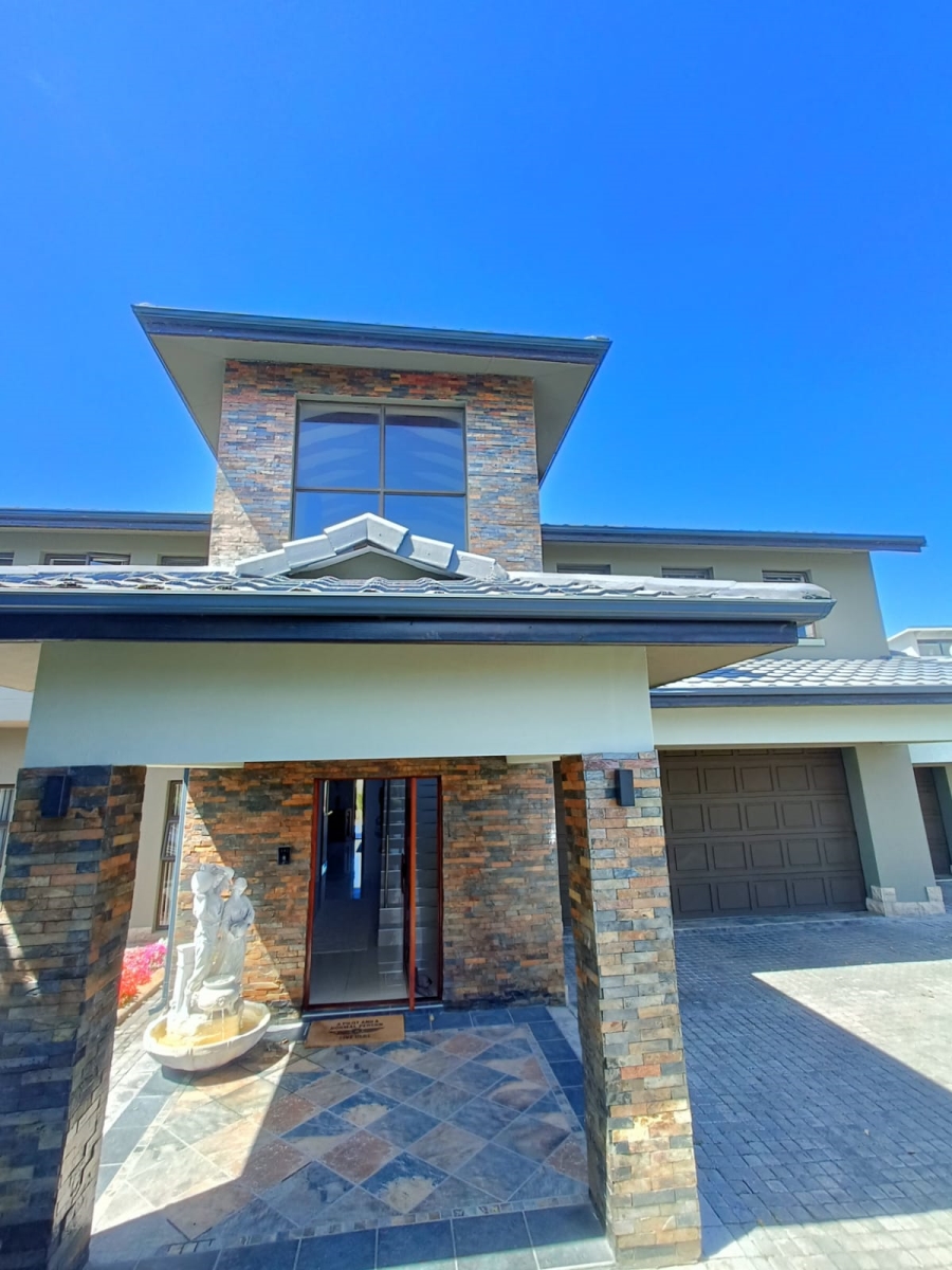 3 Bedroom Property for Sale in Oubaai Western Cape